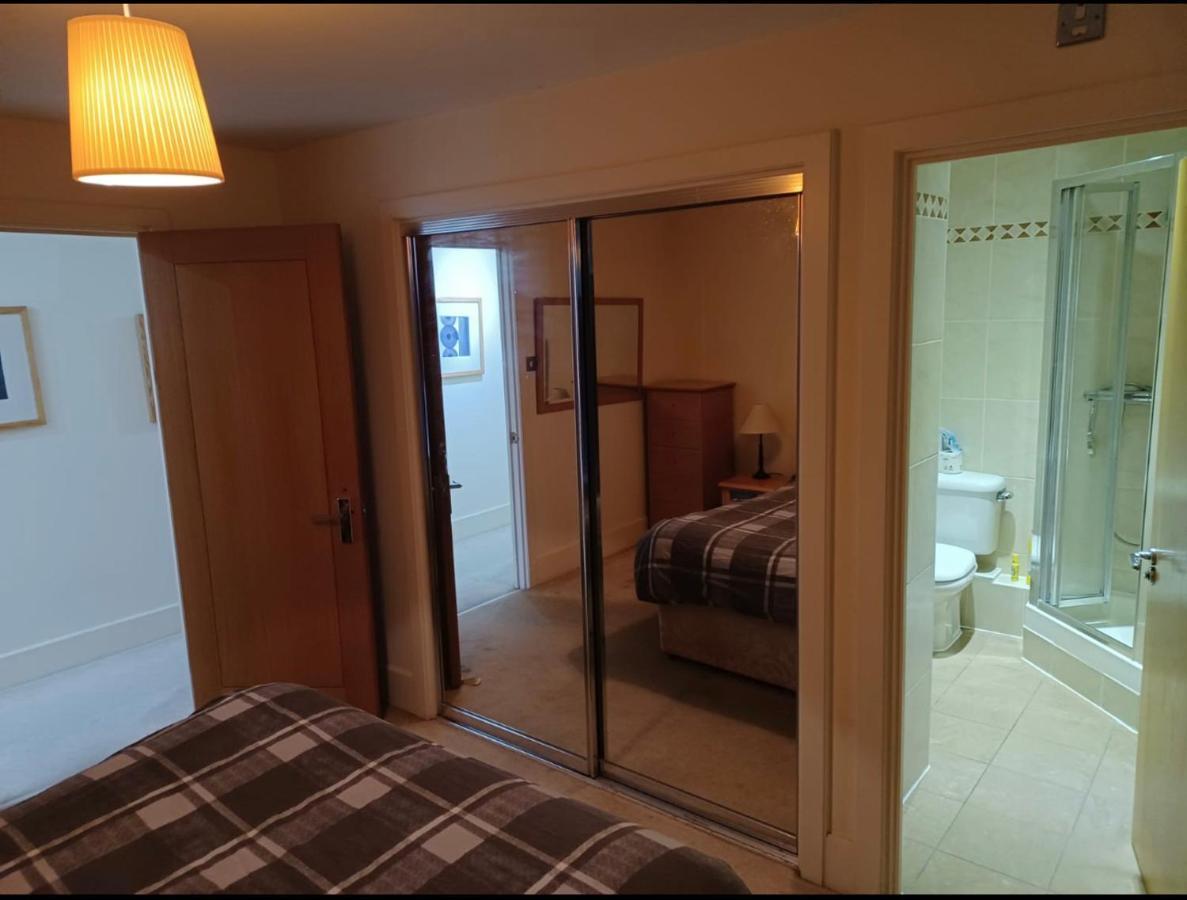 Double With En-suite Bathroom London